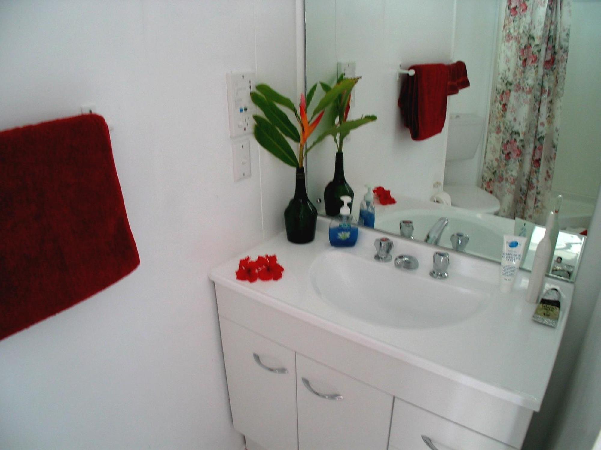 Sunhaven Beach Bungalows (Adults Only) Đảo Đảo Rarotonga Ngoại thất bức ảnh