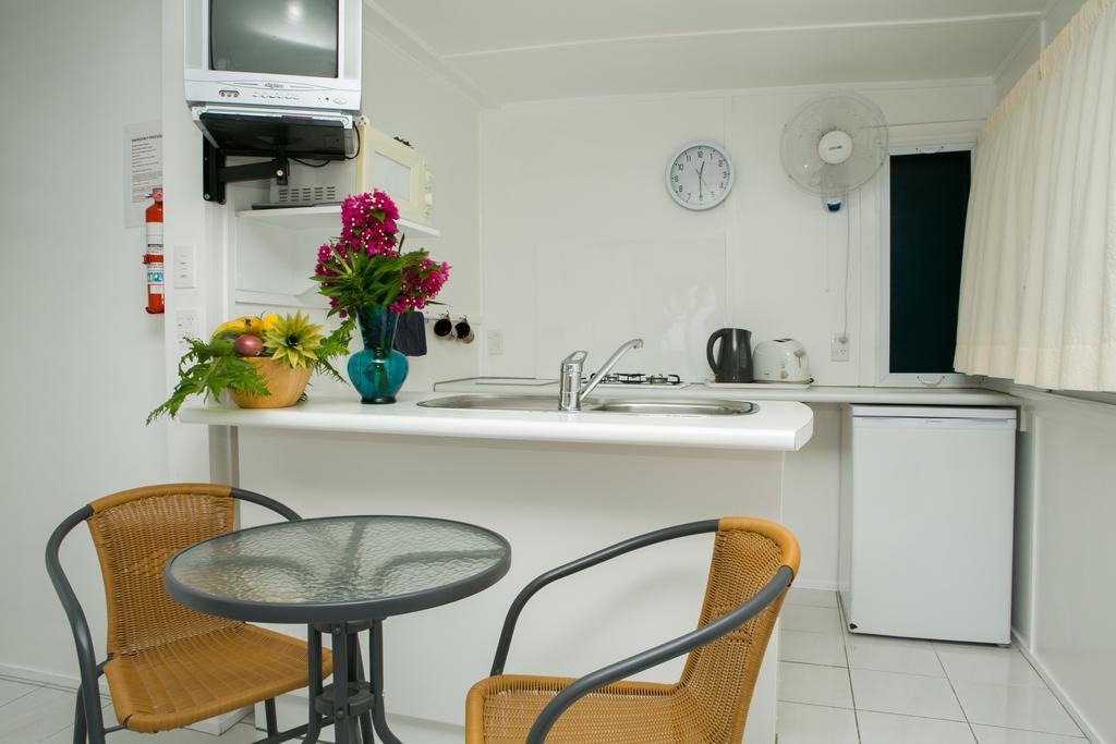 Sunhaven Beach Bungalows (Adults Only) Đảo Đảo Rarotonga Phòng bức ảnh