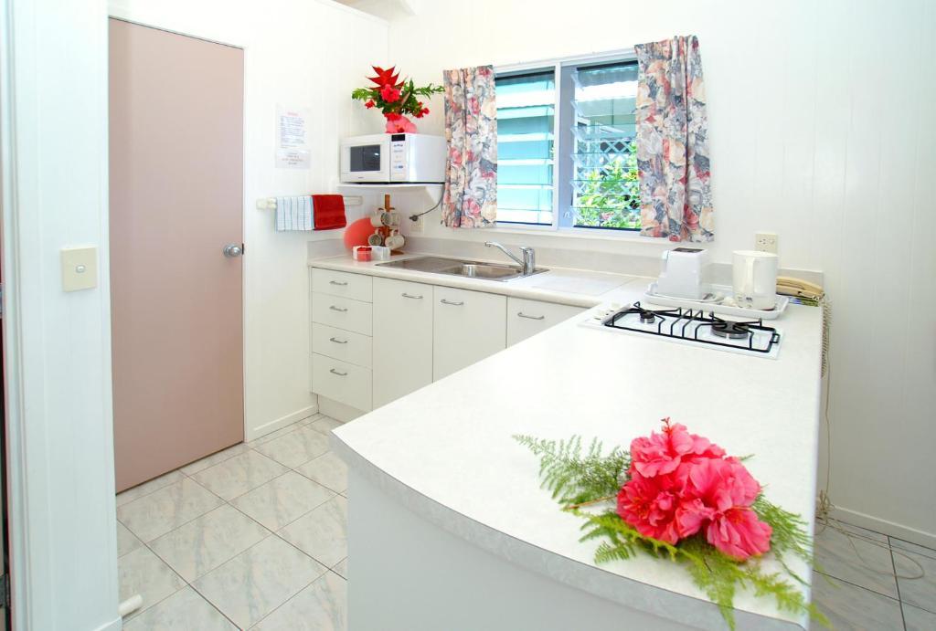 Sunhaven Beach Bungalows (Adults Only) Đảo Đảo Rarotonga Ngoại thất bức ảnh